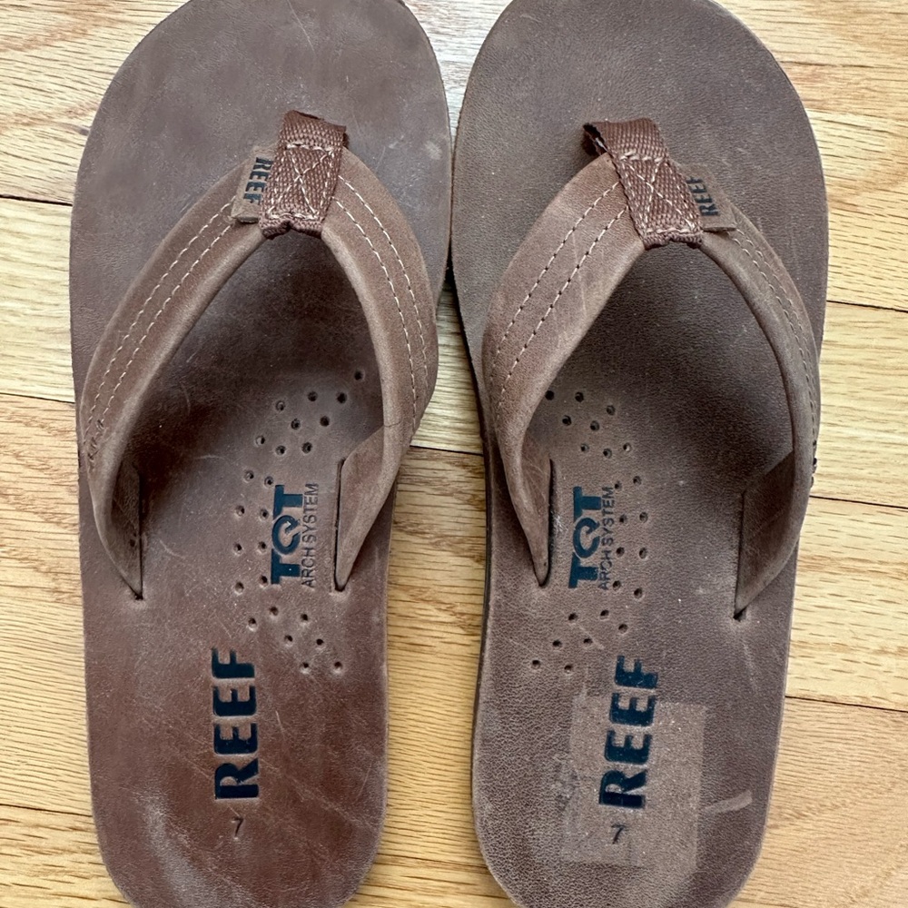 Reef Men’s Brown Flip Flops